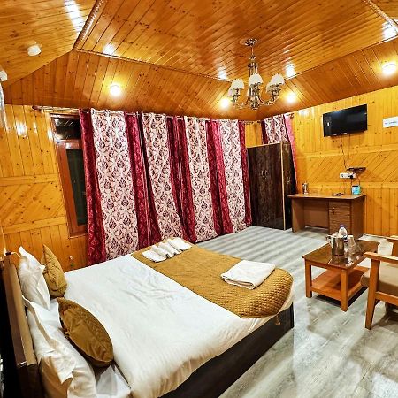 Roseline Inn Срінагар Екстер'єр фото